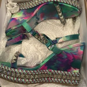 Christian Louboutin Pyraclou
